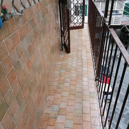 Caraty B&B ナポリ エクステリア 写真